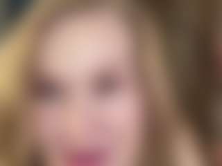 Live cam show with HillaryKoetter - Natural on Cam Slut