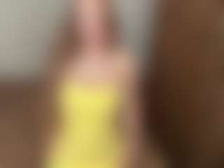 Live cam show with HillaryKoetter - Joi on Camsoda