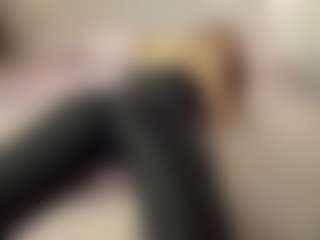 Live cam show with HillaryKoetter - Blowjob on CamSodaAdn