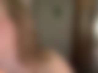 Live cam show with HillaryKoetter - Blonde Hair on Camsoda