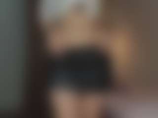 Live cam show with HillaryKoetter - Flash on Camsoda