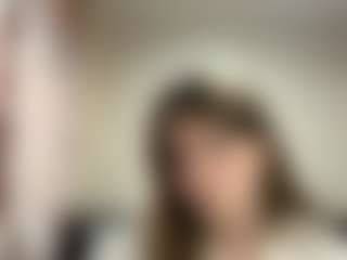 Live cam show with KieshaSamperi - Athletic Lush on Soda Cam