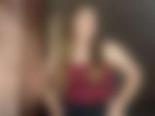 Live cam show with KieshaSamperi - Blonde Hair Fetish on liverealitysex.com