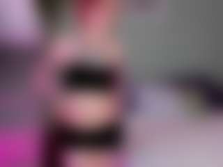 Live cam show with Kim-Stokens - Ass Clapping on Camsoda