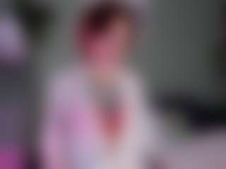 Live cam show with Kim-Stokens - Striptease MILF on camwithhim.com