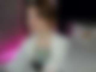 Kim-Stokens's Live Sex Cam Show