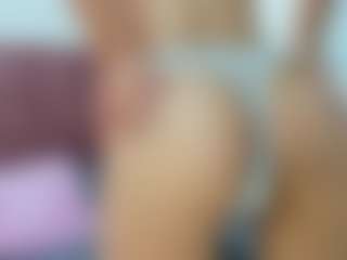 KimmyEvans's Live Sex Cam Show