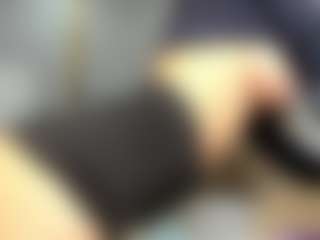 Longis1and1's Live Sex Cam Show