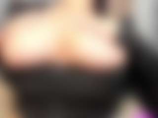 Longis1and1's Live Sex Cam Show