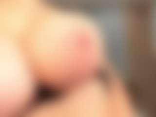 Longis1and1's Live Sex Cam Show
