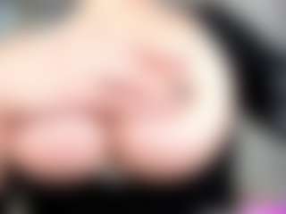 Live cam show with Longis1and1 - Ass Clapping on Camsoda