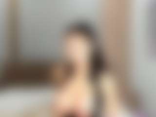 Live cam show with Longis1and1 - Blowjob on Uber Horny