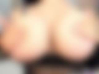 Longis1and1's Live Sex Cam Show