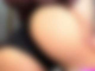 Longis1and1's Live Sex Cam Show