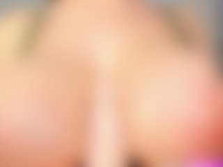 Longis1and1's Live Sex Cam Show