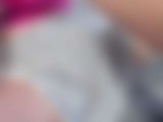 Live cam show with miissblonde - Green Eyes on dropp.cam
