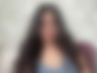 Live cam show with PinkieYasuda - Teasing on Camming Site