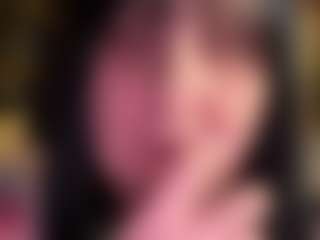 Live cam show with southernchik - Shaved Pussy Curvy on Camiplay Live