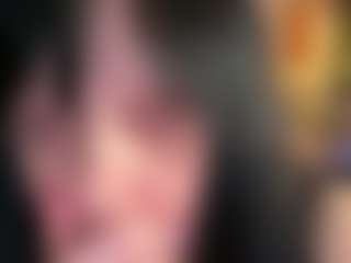 Live cam show with southernchik - Granny MILF on Hubzter Live