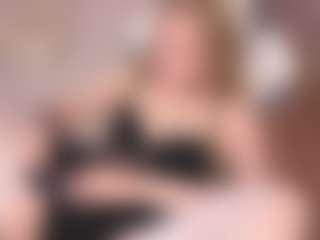 Live cam show with Sweeet-Angelll - Skinny on madthumbs