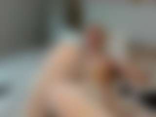 Live cam show with Sweeet-Angelll - Small Tits on Camsoda