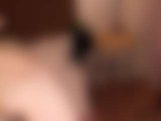 Live cam show with Sweeet-Angelll - Blue Eyes on Mixed Magazine Live