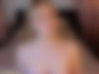 Live cam show with Sweeet-Angelll - Skinny on Camsoda