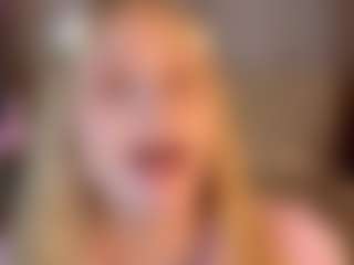 Live cam show with Sweeet-Angelll - Doggy on crypto-cams