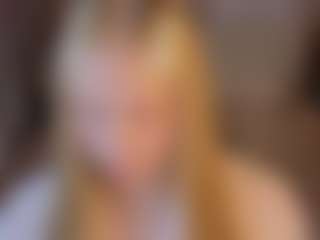 Live cam show with Sweeet-Angelll - Doggy on Camsoda