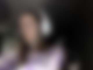 Live cam show with Mary - Brown Hair Teen (18+) on Nude Chat * 1 On 1 Webcam Sex * Live Cam Show