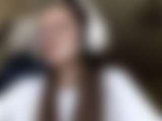Live cam show with Mary - Erotic Dance on Dare Cams