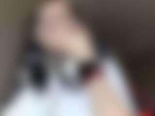 Live cam show with Mary - Cute on Cam Slut