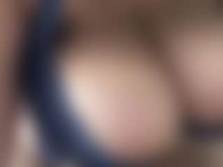 thicktash's Live Sex Cam Show