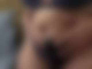 thicktash's Live Sex Cam Show
