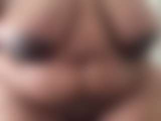 thicktash's Live Sex Cam Show