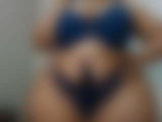thicktash's Live Sex Cam Show