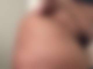 thicktash's Live Sex Cam Show
