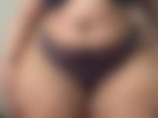 thicktash's Live Sex Cam Show