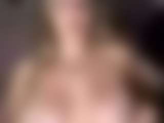 tinyvic's Live Sex Cam Show