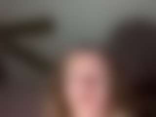 tinyvic's Live Sex Cam Show