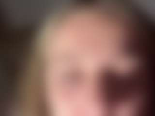 tinyvic's Live Sex Cam Show