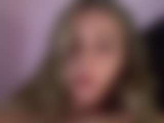 tinyvic's Live Sex Cam Show