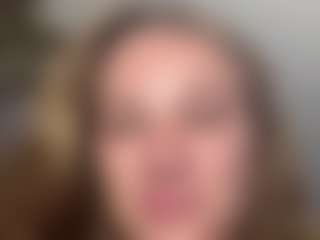 tinyvic's Live Sex Cam Show