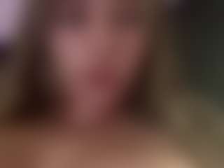tinyvic's Live Sex Cam Show