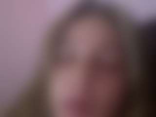 tinyvic's Live Sex Cam Show