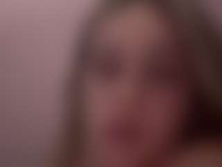 tinyvic's Live Sex Cam Show