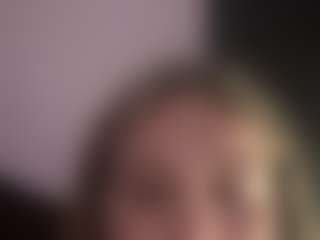 tinyvic's Live Sex Cam Show