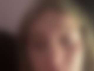 tinyvic's Live Sex Cam Show