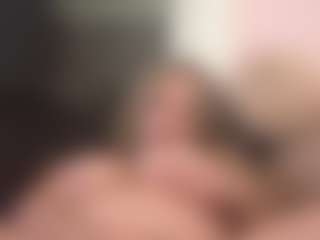 tinyvic's Live Sex Cam Show