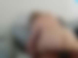 Live cam show with ValentinaLunarae - Blue Eyes on SmokeAndPoke